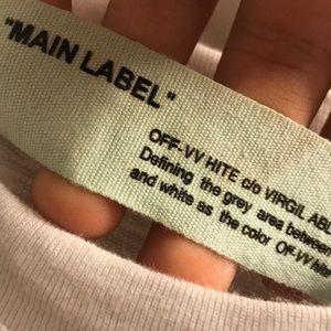 Offwhite crew neck